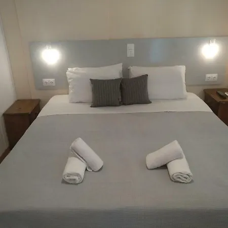 Despoina * Tsoukaládhes